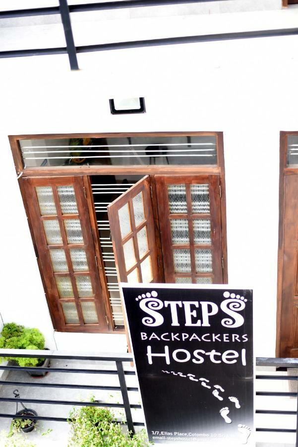 Steps Backpackers Hostel Коломбо Экстерьер фото